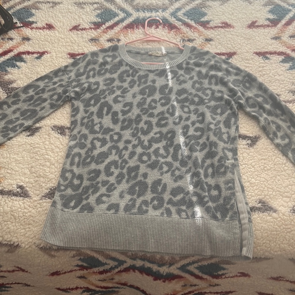 Grey leopard print sweater